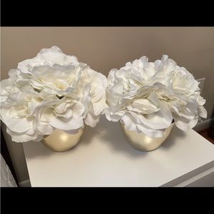 Decor faux flowers
